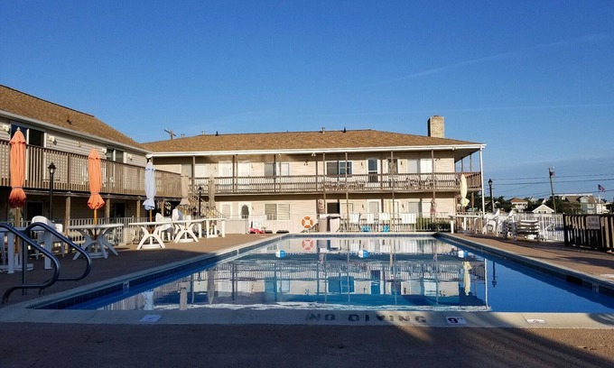 Beach Haven Condominio | Beach Haven: condominio frente al mar, piscina enterrada, pasos del Océano Atlántico ...