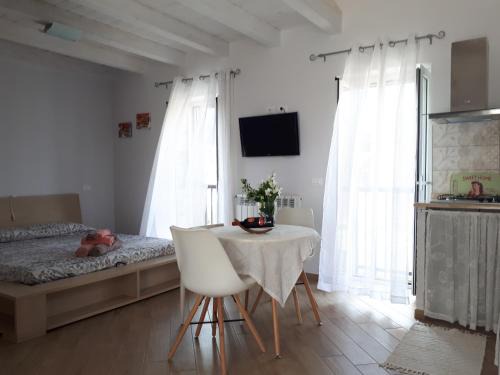 Terracina Apartamento | Beach Holiday2 (near Rome and Napoli)