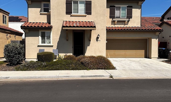 Guadalupe Casa | Beach home near Vandenberg AFB , golf, wine, Pismo, solving, Santa Barbara.