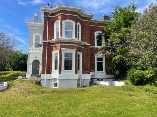 Birkdale Apartamento | Beach House 3 Bed Penthouse Apartment