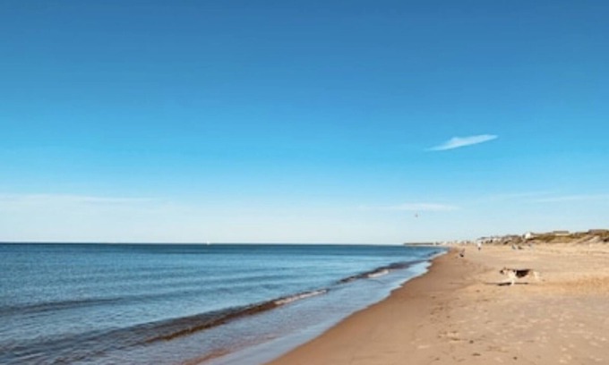 East Ocean View Casa | Beach house -3 minutes walk to the Beach