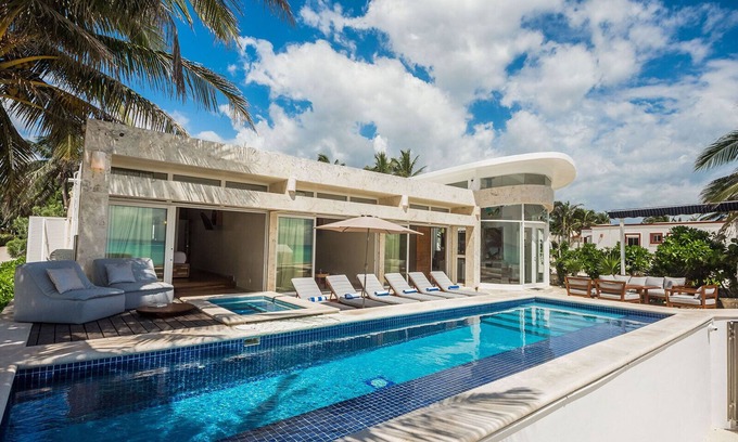 Playa Playacar Villa | Beach House - 4 Bedroom Beachfront Luxury Getaway w/ cook