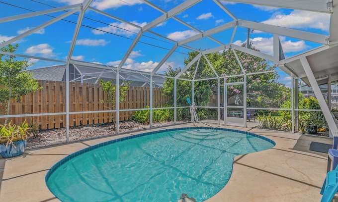 Ocean Grove Terrace Casa | Piscina climatizada y bañera de hidromasaje Beach Home. 2 minutos a pie 2 playa. Jimmy Buffet casa de sus sueños.