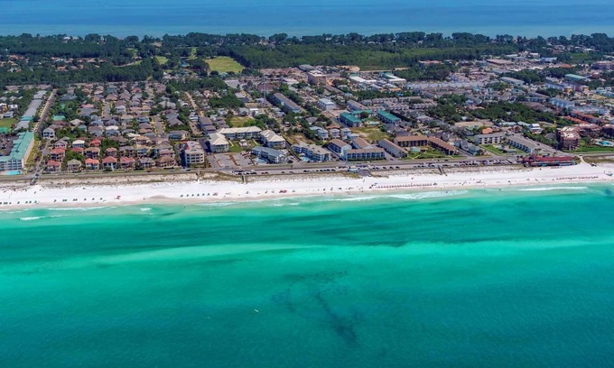 Miramar Beach Condominio | Beach House 503d 2 Bedroom Condo by RedAwning