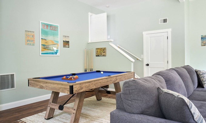 Erma Casa | Beach House Bliss - Cape May Coastal retreat w/space for multiple families!