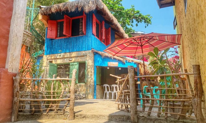 Calatagan Casa | Beach House-Casita in Calatagan with pool (for 6)