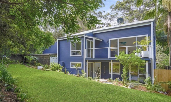 Macmasters Beach Casa | Beach House - Family Friendly - 5mins walk to the beach