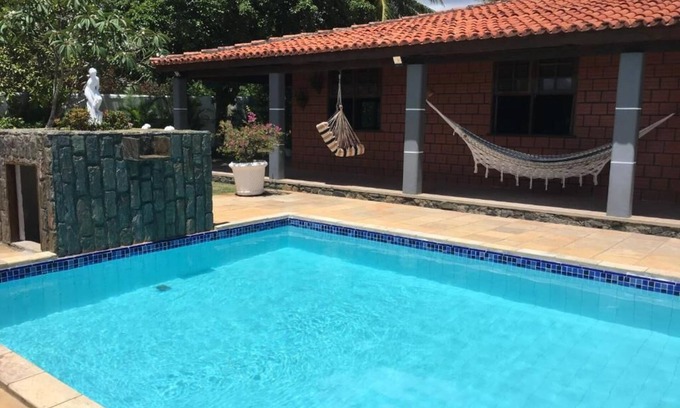 Itacimirim Cabaña | Beach house in Itacimirim, close to Guarajuba and Praia do Forte. Cond. Closed.