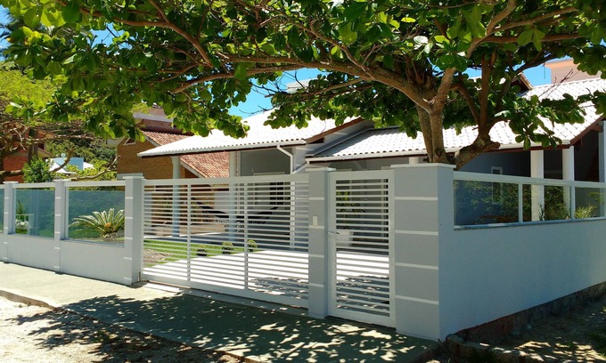 Governador Celso Ramos Casa | Casa de playa en Palmas - SC - 3 dormitorios - a 200 metros del mar