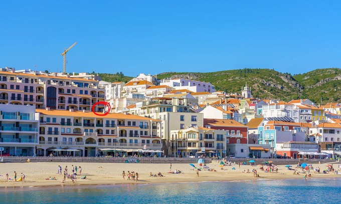 Sesimbra Apartamento | Casa de playa en Gold Beach!