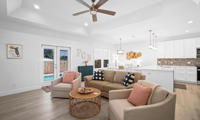 Riviera Beach Casa | Beach House w/Private Pool - The Sanderling