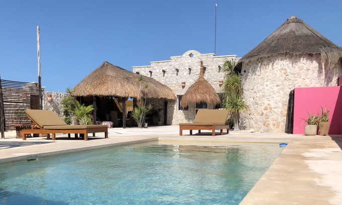 Chuburná Puerto Villa | Casa en alquiler en la playa en México