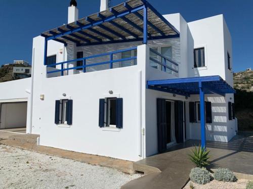 Lavreotiki Casa | Beach house with a view