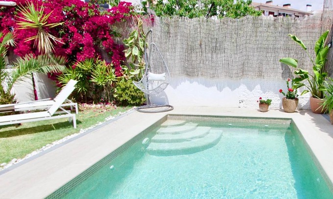 Comarruga Casa | Beach house with private swimming pool * 5 min walk to the beach