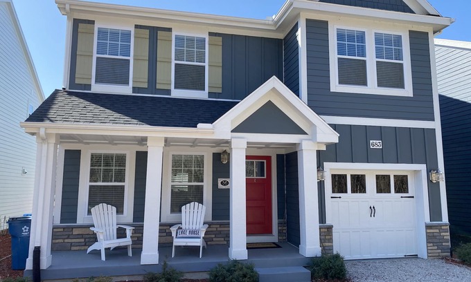 South Haven Casa | Beach inspired vacation home with new pool, hot tub & pool house for our guests!