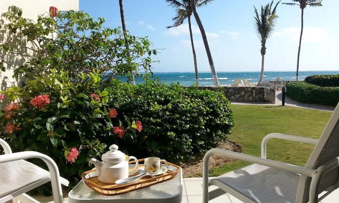 West Bay Apartamento | Beach Living at Villas Pappagallo Beachfront 22