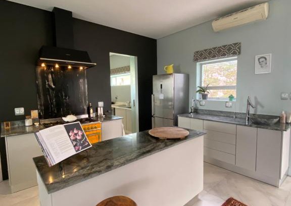 Rooiels Casa | Beach & Mountain Retreat within a UNESCO Biosphere