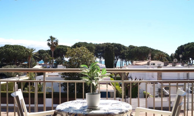 Vilafortuny Apartamento | BEACH PARADISE