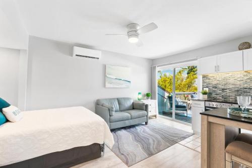 Siesta Key Village Chalet De Esquí | Beach Rd, 300ft to Beach Access & 500ft to Siesta Key Village, Studio