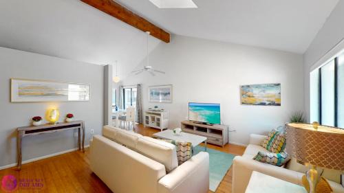 Siesta Key Village Chalet De Esquí | Beach Rd, 300ft to Beach Access & 500ft to Siesta Key Village, 2bdr