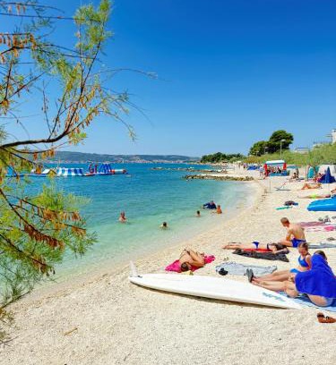 Kastel Stafilic Apartamento | Beach Residence Parat