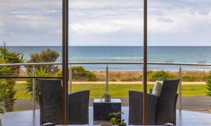 St Leonards Casa | Beach Retreat