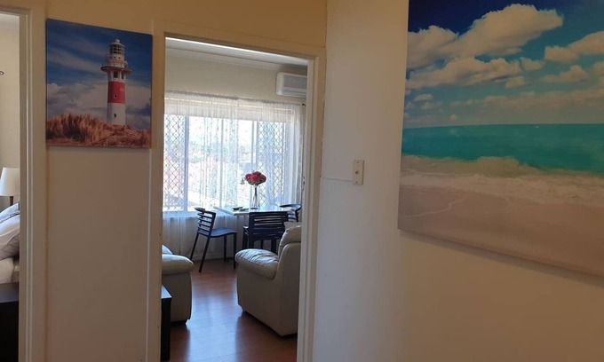 Semaphore Park Apartamento | Beach side holiday apartment