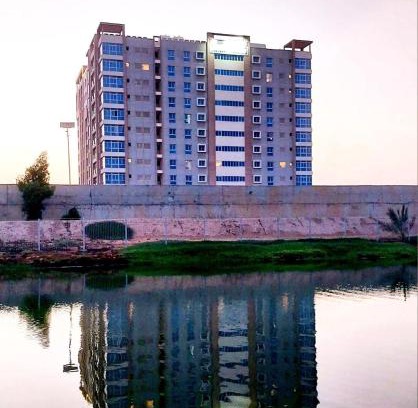 Al Ghubrah Ash Shamaliyyah Apartamento | Beach Star Residency