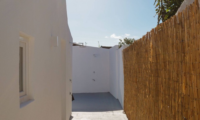 Trafaria Casa | Beach, Surf and City - 2 bedroom villa