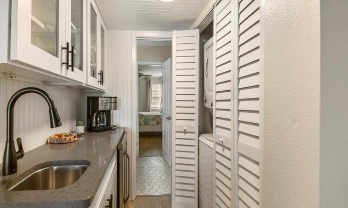 El Centro Beach Casa | Beach Vibes - Lullwater Beach Condos 437 by Nautical Properties Vacation Rentals