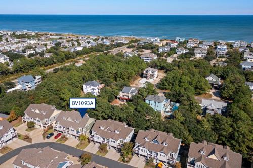 Corolla Light Casa | Beachaholic
