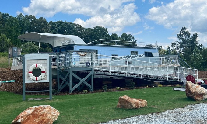 Salem Alquiler De Eote | Beached Houseboat-Free Park Pass