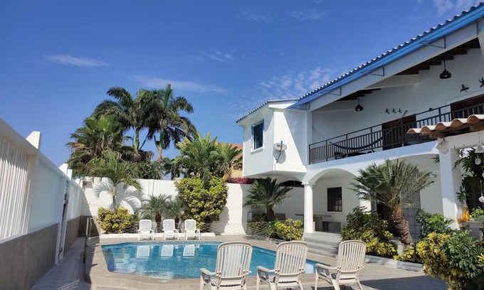 Salinas Casa | Casa Costa de Oro