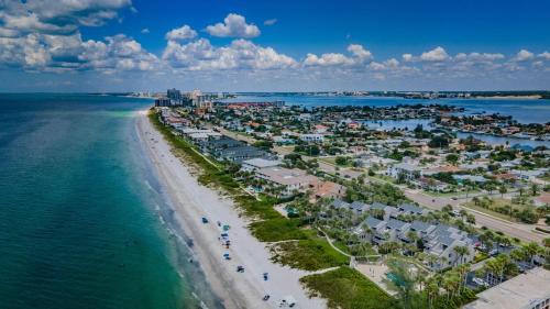 Belleair Beach Casa | Beachfront Aldea 3