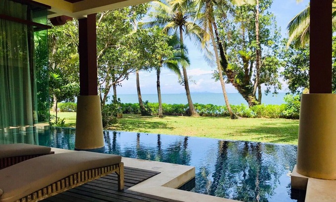 Sai Thai Villa | Frente a la playa Amatapura Villa 10