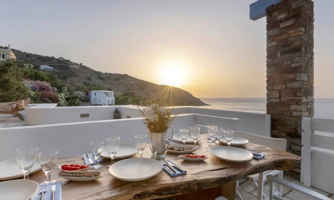 Steniai Villa | Beachfront Andros Retreat | Villa Stenies Thalassa | Private Pool | 4 bedrooms | Piso Gyalia Beach