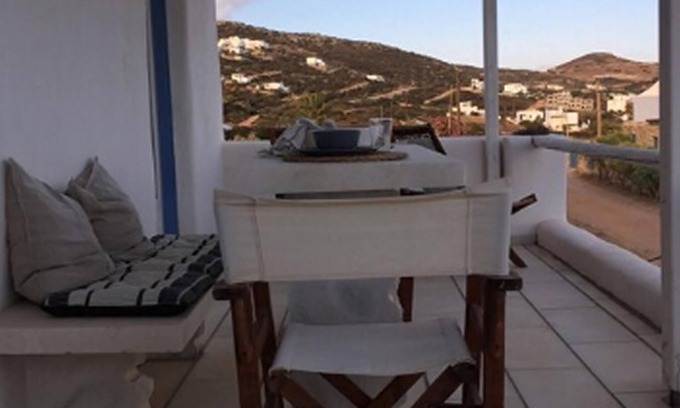 Antiparos Villa | Beachfront Antiparos Apartment | 2 Bedrooms | Apartment Niamos | Beautiful Sea Views | Agios Georgios