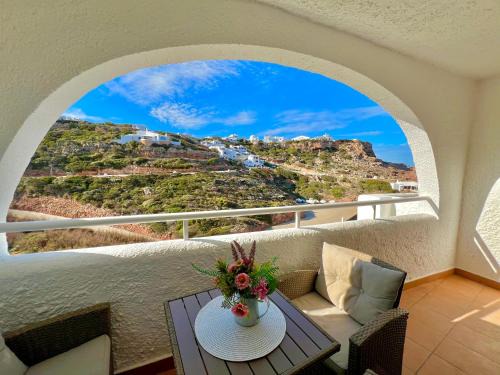 Ciutadella de Menorca Apartamento | Beachfront Apartment in Cala Morell