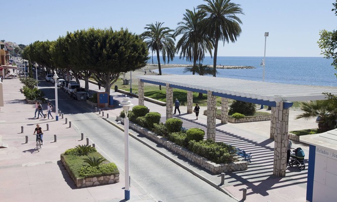 El Palo Apartamento | Primera linea de Playa Apartamento