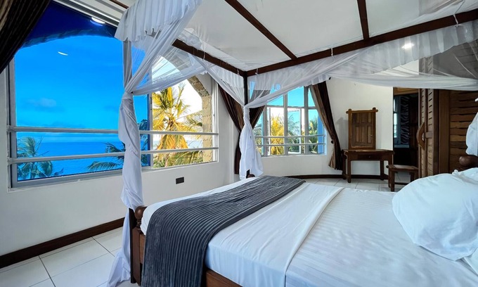 Manyimbo Casa | Beachfront Apartment