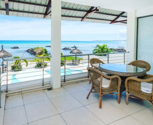 Pointe aux Biches Apartamento | Beachfront Apartment - View to Die For