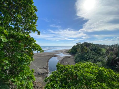 Bejuco Apartamento | BEACHFRONT APARTMENT Vistas de Bejuco