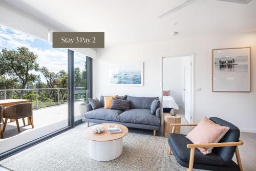 Rosebud Apartamento | Beachfront Apartment with lots of Wow