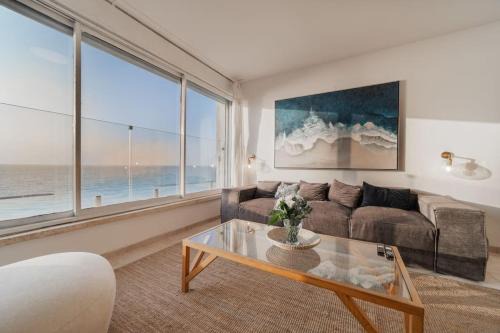 Netanya Apartamento | Beachfront apartment with breathtaking sea view