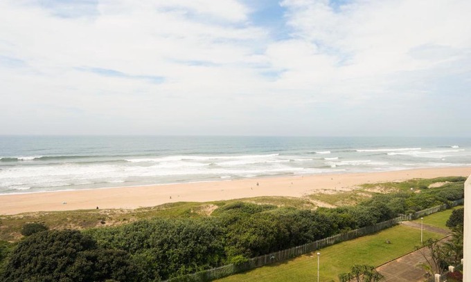 Kingsborough Apartamento | Beachfront Apartments @ Amanzimtoti