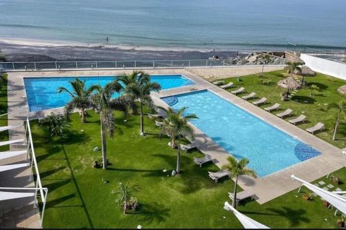 Nueva Gorgona Apartamento | Beachfront Apt with optional cook and airport pickup