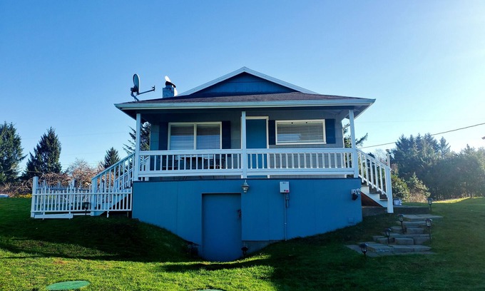 Long Beach Cabina | Cabina frente a la playa W / Pvt Trail To Beach / perros ok / stay 2 get 3rd free hasta Feb 28