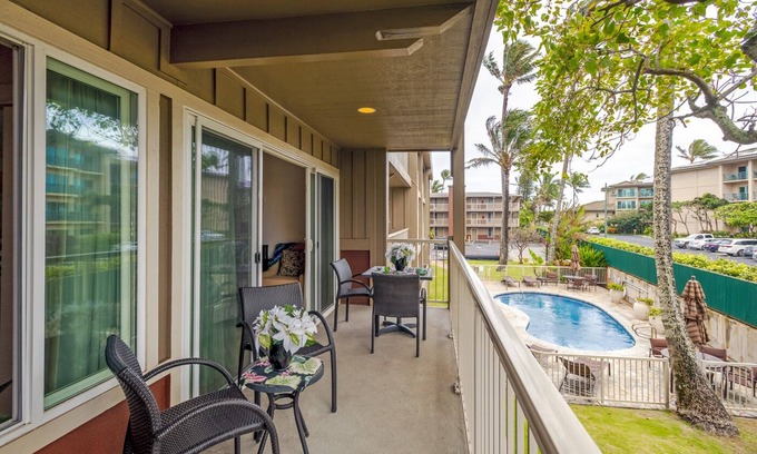 Wailua Condominio | Beachfront Complex in the Heart of Kapa'a! Walk to Shops/Dining/Kapa'a Beach
