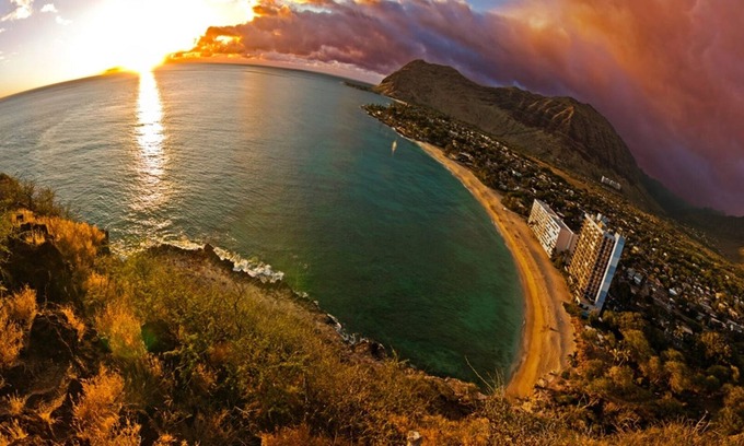 Makaha Condominio | Condominio frente al mar en la mejor playa escondida de Oahu