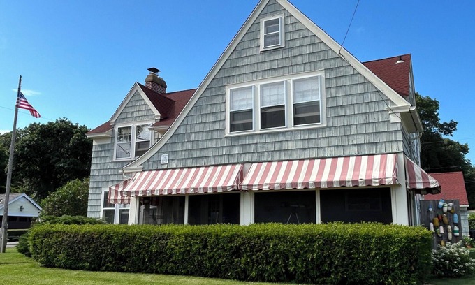 Madison Cabaña | Beachfront Cottage with panoramic views of Long Island Sound in Madison CT